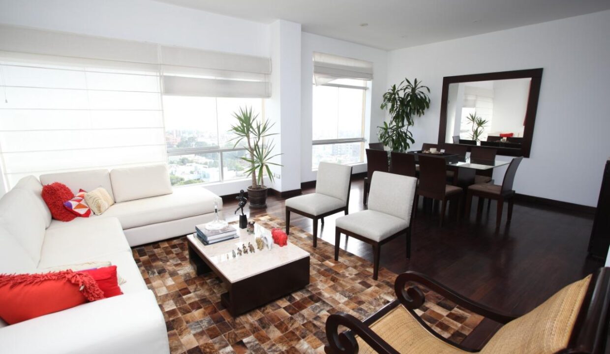 7675783_19238147612333368355500387371144465269382599039397729532878805826572777762212