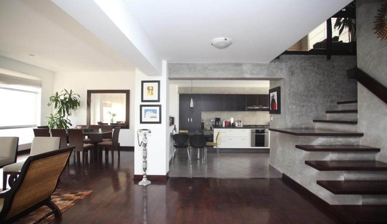 7675783_70427253474015885252315909434781970024979345650480238408832108429053726332405