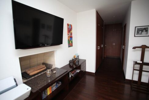 7675783_94017064116287398605819660644427604491543954158120059922684966725880407888575